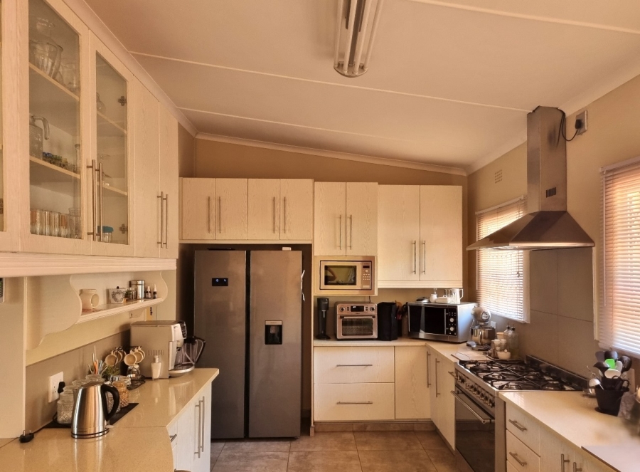 4 Bedroom Property for Sale in Protea Park North West